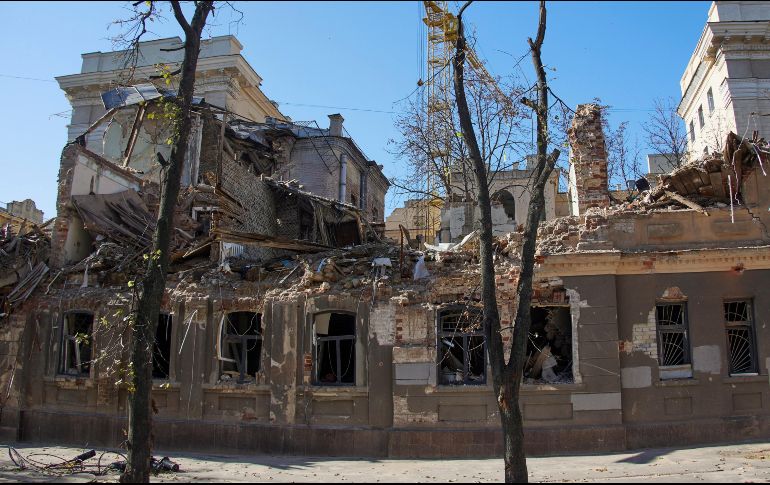 Continúan las ofensivas por parte de Rusia y Ucrania en diversas regiones. EFE/S. Kozlov