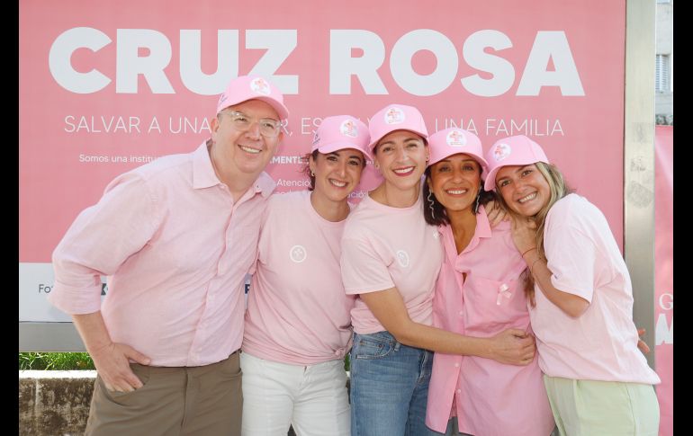 Gerardo Cárdenas, Ale Morales, Aldara Alonso, Malle Villa y Rocío Calderón. GENTE BIEN JALISCO/ Claudio Jimeno