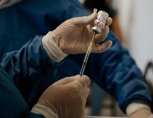 Las Autoridades de Salud de Chile dieron inicio al proceso de vacunación contra la Viruela del Mono dirigido, en una primera etapa, a contactos estrechos de casos confirmados que presentan riesgo de desarrollar una enfermedad grave. SUN/ ARCHIVO