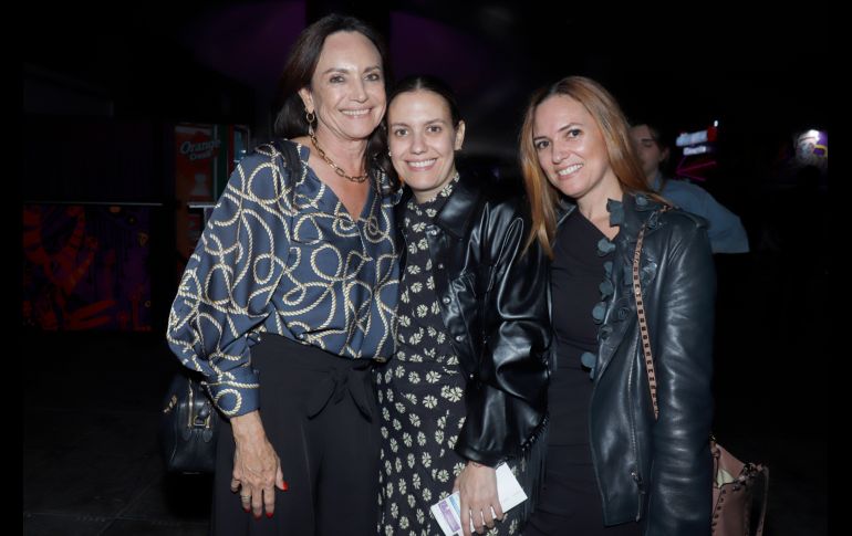 Josefina Barragán, Sofía y María José Álvarez del Castillo. GENTE BIEN JALISCO/Claudio Jimeno