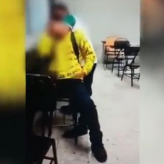 Nuevo León: Estudiante ahorca a su compañero en salón de clases y genera indignación (VIDEO)