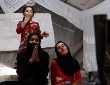 Mona y sus seis hijas piden regalos en sus transmisiones en directo por TikTok.