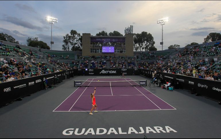 El GDL OPEN AKRON se lleva a cabo del 17 al 23 de octubre en el Centro Panamericano de Tenis, ubicado en la Perla Tapatía. EFE / F. Guasco