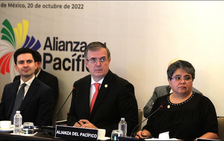 Este jueves, Marcelo Ebrard encabezó el VII Encuentro de Jóvenes de la Alianza del Pacífico. EFE/SRE