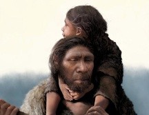 Ilustración de un padre neandertal y su hija. En una de las cuevas en Siberia se hallaron restos de un padre y su hija adolescente. TOM BJORKLUND