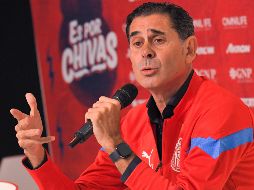 Fernando Hierro dice que antes de que parta a Qatar para fungir como comentarista de Telemundo ya estará trabajando en el club el nuevo estratega del Guadalajara. IMAGO7