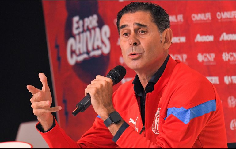 Fernando Hierro dice que antes de que parta a Qatar para fungir como comentarista de Telemundo ya estará trabajando en el club el nuevo estratega del Guadalajara. IMAGO7
