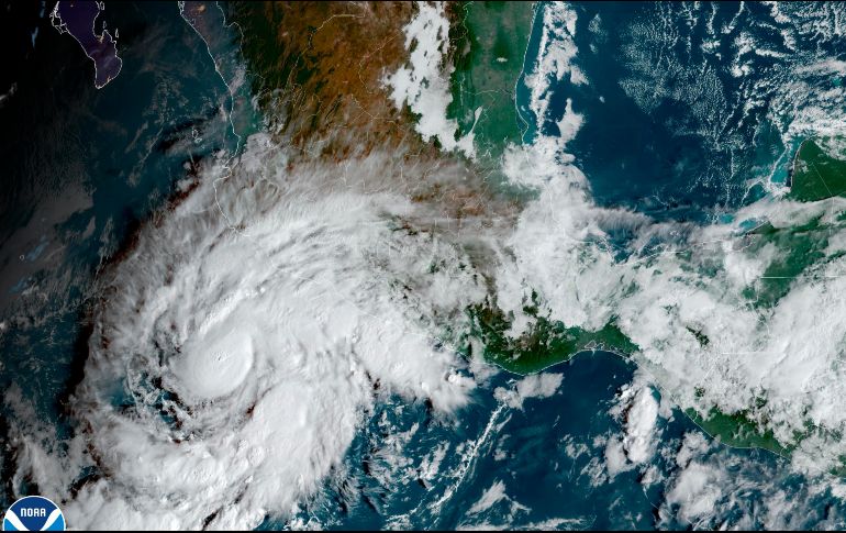 Se espera que registren fuertes lluvias en el Estado de Jalisco, así como también en Michoacán y Colima. AP / ARCHIVO