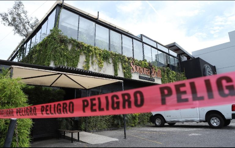 Una balacera ocurrida el viernes pasado en un restaurante de Providencia dejó saldo de tres muertos y cuatro lesionados. Uno de los fallecidos era un funcionario de Puerto Vallarta. EL INFORMADOR/ CARLOS ZEPEDA