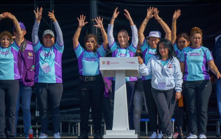 Sheinbaum dedicó unas palabras a todos los asistentes mencionando que demostraron que la CDMX es la más deportiva de todos las ciudades. CORTESÍA