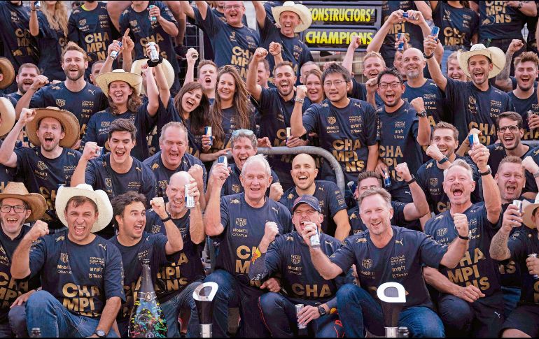 Red Bull conquistó su primer título de constructores desde 2013 y el quinto en su historia. AFP