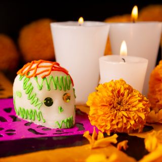 Ofrendas que no deben faltar en tu altar de Día de Muertos