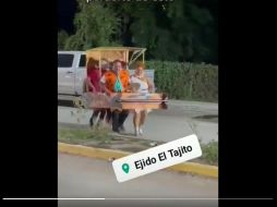 La familia de Torreón disfrazada de 