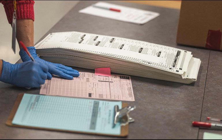 Hacen un llamado a Facebook y TikTok para detener la desinformación sobre las elecciones antes de que llegue a los votantes. AFP/O. Touron