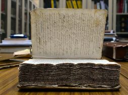 El ministerio de Cultura de Polonia negó que el libro haya sido saqueado de Leópolis durante la Segunda Guerra Mundial. NOTIMEX/ ARCHIVO