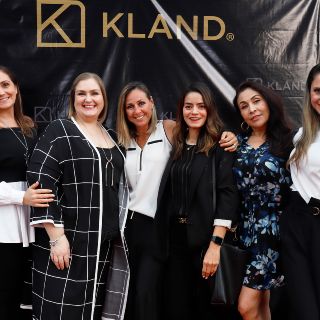 Kland reabre sus puertas