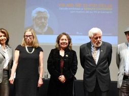 Adolfo Castañón comentó que más que un homenaje, “este reconocimiento es como un alto en el camino y, para un caminante, un alto en el camino es un momento de pausa, un paréntesis