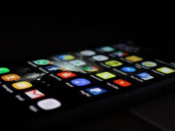 Grandes empresas de tecnología sufren por la baja económica. UNSPLASH/ESPECIAL.