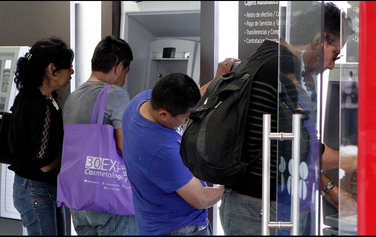 Conoce las fechas en las que depositarán la pensión y el aguinaldo. EL INFORMADOR/ARCHIVO