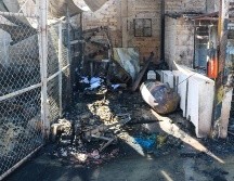 El incendio concluyó dejando sólo afectaciones materiales, así como temor entre los vecinos. EL INFORMADOR/A. Navarro