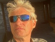 En abril, Oleg Tinkoff criticó virulentamente la ofensiva rusa en Ucrania, tildándola de 