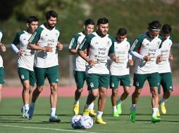 Los jugadores que se encuentran en el Centro de Alto Rendimiento (CAR) de la Federación Mexicana de Futbol, tuvieron su último entrenamiento en territorio mexicano. TWITTER/@miseleccionmx