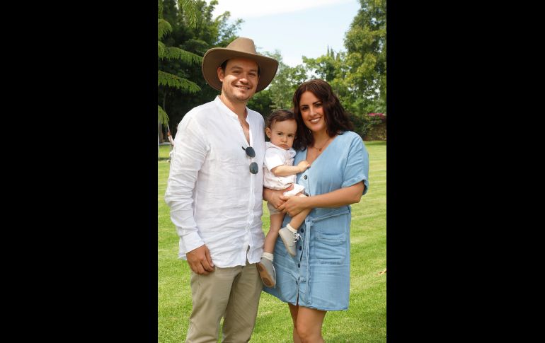 Enrique Toussaint, Pablo Toussaint y Ale Hermosillo. GENTE BIEN JALISCO/Claudio Jimeno