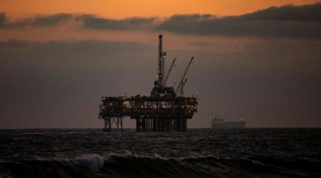 El informe de la Opep estima que la demanda mundial de petróleo aumentará hasta 2035. EFE/ARCHIVO