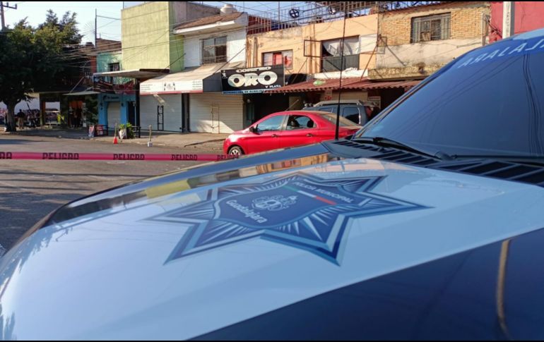 En el exterior del domicilio donde ocurrió el plagio se encontraron varios indicios, entre casquillos percutidos de arma corta y larga. ESPECIAL