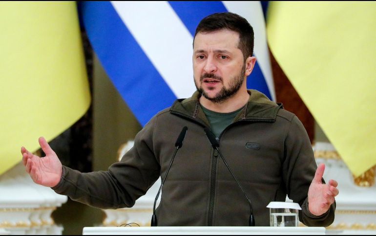 Zelensky señaló que ha discutido los preparativos para la cumbre de la G-20 con el presidente indonesio, Joko Widodo. EFE / S. Dolzhenko