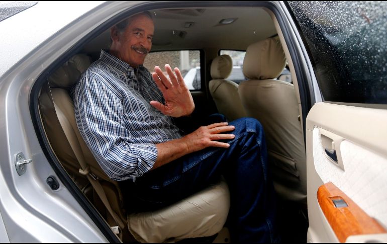 Vicente Fox pide estar en 