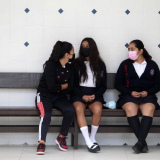 Entregarán gratis toallas sanitarias a miles de alumnas en Jalisco