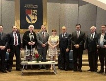 El doctor Gabriel Torres Espinoza, director del Sistema Universitario de Radio y Televisión de la Universidad de Guadalajara, recibió el reconocimiento. ESPECIAL /