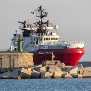 Una ONG pide ayuda a Francia, España y Grecia para desembarcar a 234 migrantes