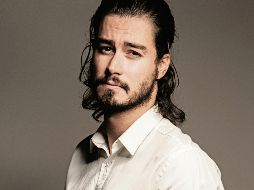 El actor encarna a “Andrés”, un hombre con  dos vidas en la nueva serie de la plataforma Netflix. CORTESÍA