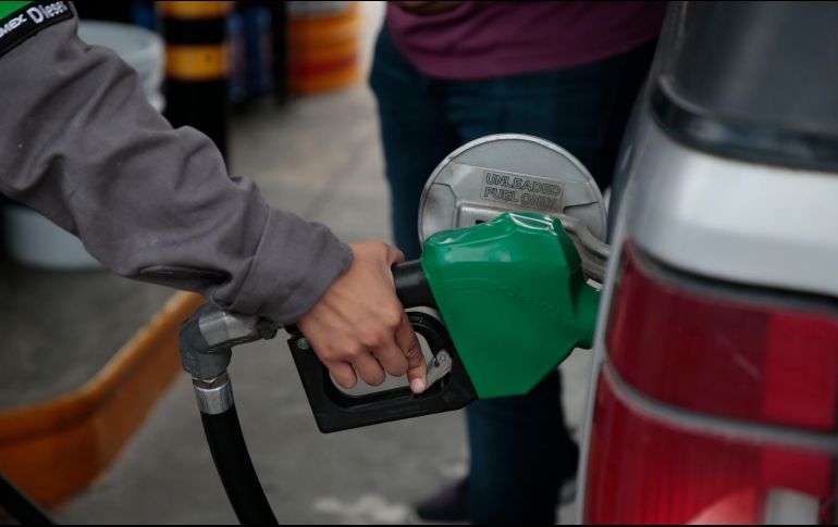 Los consumidores de gasolina Magna pagarán de nuevo una parte del IEPS, con algunas excepciones. EL INFORMADOR/ ARCHIVO
