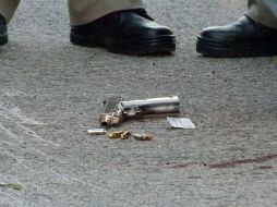 La balacera de esta tarde se dio en el cruce de las calles San Antonio y Laurel, en Tlaquepaque. ESPECIAL