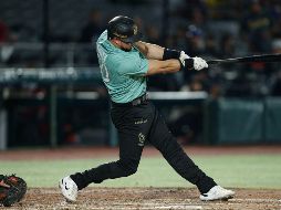 El Gutty Murillo produjo una carrera y anotó la de la victoria en el juego que se fue hasta 11 entradas. TWITTER/Charros de Jalisco