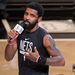 Para los Nets, las disculpas de Irving son solo "un buen primer paso"