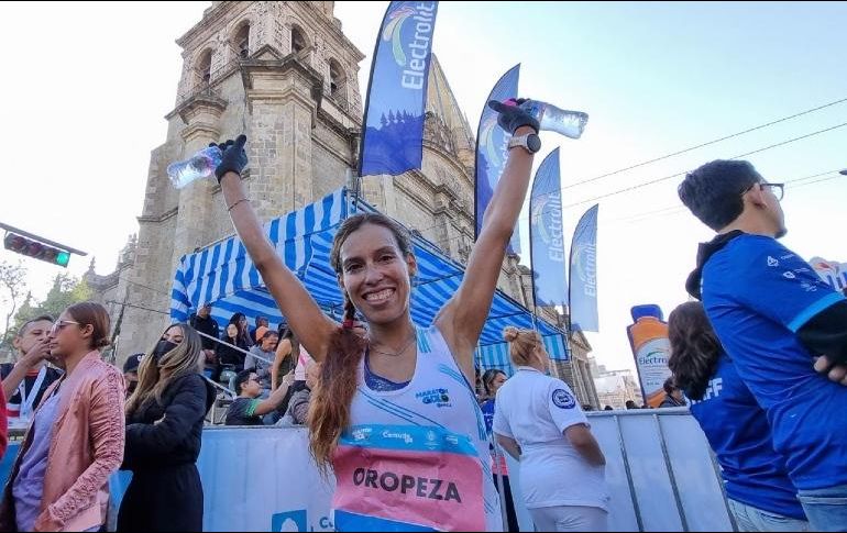 El tiempo de Oropeza fue de  2:34.48, cifra que le valió para quedar sólo por debajo de las representantes de Uganda y Etiopía. EL INFORMADOR / D. Reos