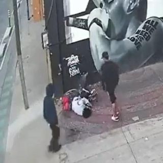 Investigan robo con violencia a ciclista en Guadalajara (VIDEO)