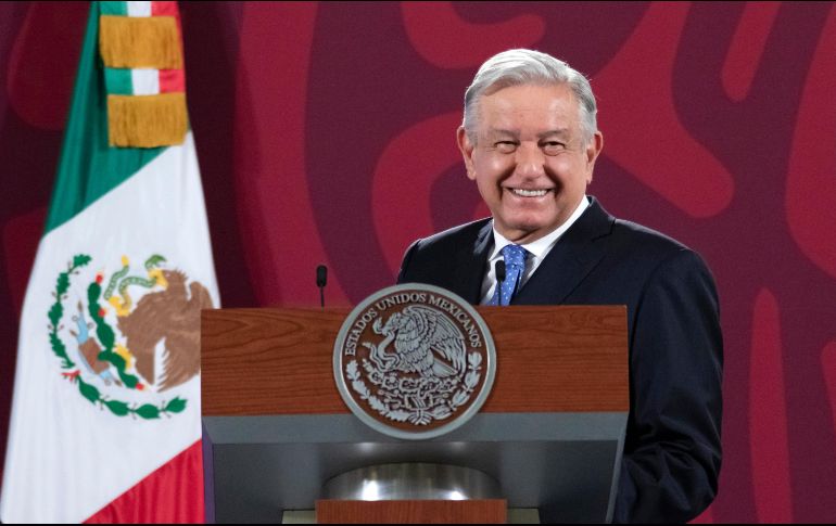 López Obrador calificó como increíble que todavía hay quienes les creen, porque existe una especie de masoquismo. EFE / Presidencia de México