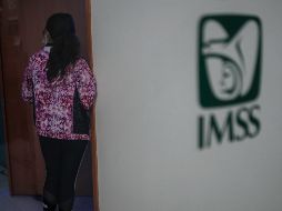 En la atención de Primer Nivel se indica que la consulta de medicina familiar, que hoy tiene un costo de 969 pesos, pasará a mil 088 pesos. EL INFORMADOR / ARCHIVO