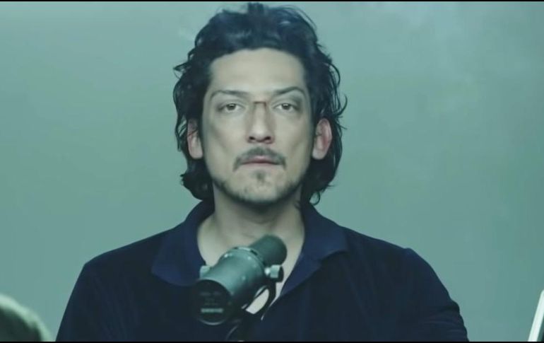 León Larregui indicó que el concierto estaría dedicado a las dos hermanas.  ESPECIAL/Youtube