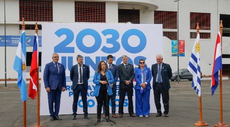 La organización “Corporación Juntos 2030” integrada por Argentina, Chile, Paraguay y Uruguay proyecta, además, conmemorar el primer centenario de la justa mundialista, realizada por primera vez en Uruguay en 1930. EFE/ ESPECIAL