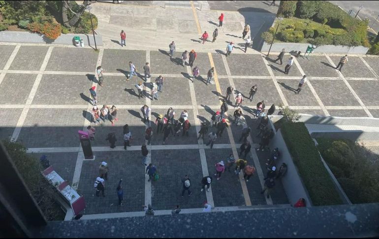 El hecho ocurrió alrededor de las 11:00 horas de este viernes. TWITTER/@olga_gonzalez_