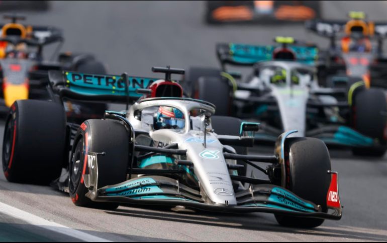 En el GP de Brasil, Mercedes dominó a placer, haciendo el 1-2 con George Russell como ganador (foto) y Hamilton en segundo lugar. EFE / F. Bizerra
