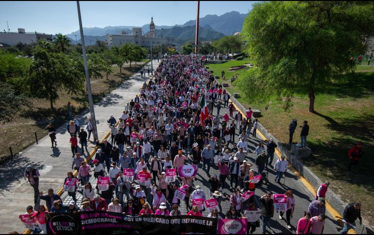 También en Monterrey hubo manifestaciones. EFE/M. Sierra