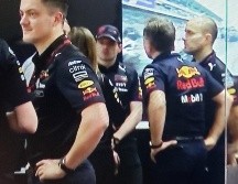 Christian Horner encaró a Max Verstappen tras su polémica. ESPECIAL