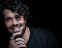 Héctor Pérez lanza su nuevo sencillo "Lo Quiero Todo Todo"